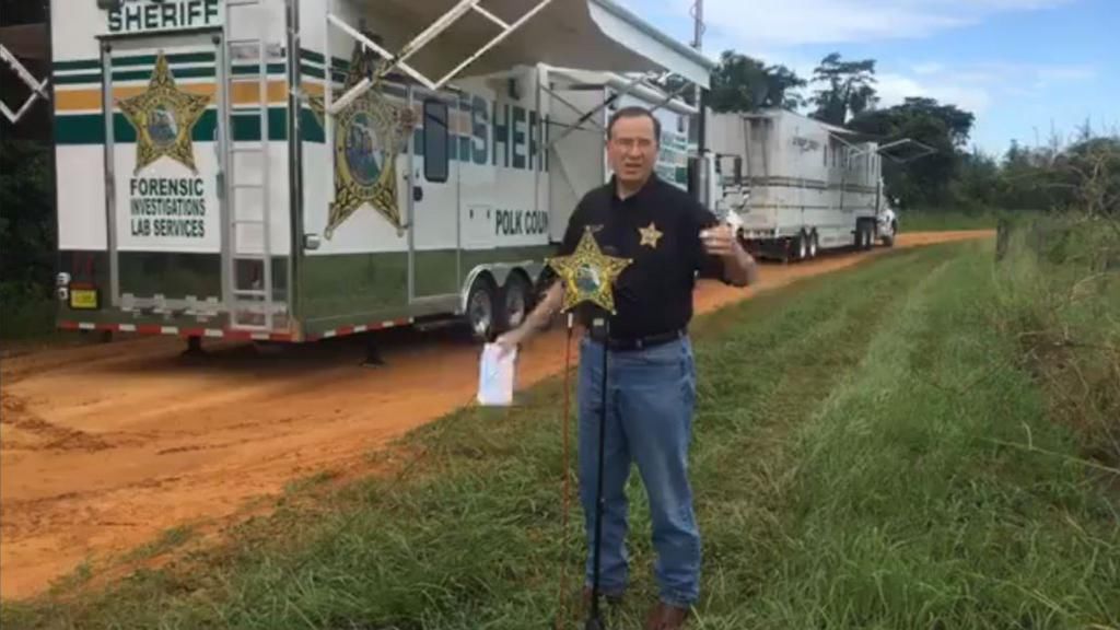 野外|美国男子野外“捕杀”3名夜钓者,事后若无其事大嚼汉堡,警方:纯粹作恶