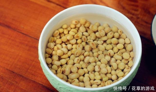 豆浆|打豆浆时,加上一些“它”,就算不放糖,喝着也好喝,美容又养颜