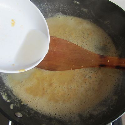  肉馅|咸蛋黄豆腐酿丸子