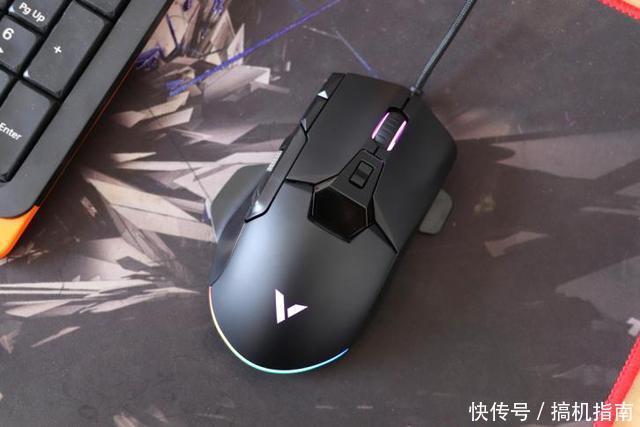轻松|游戏办公皆能轻松上手,雷柏V330幻彩鼠标体验