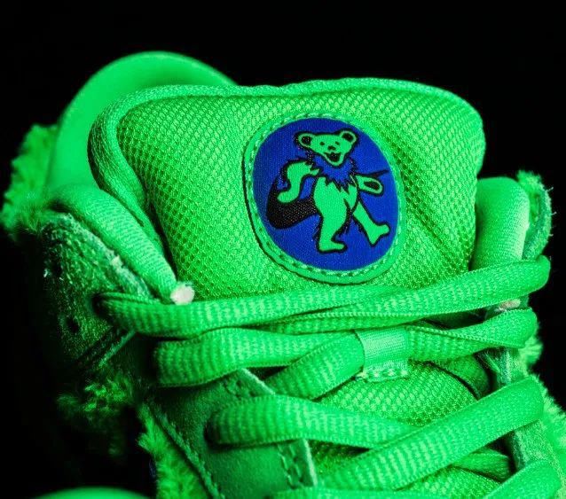  赏析|dunk sb小熊联名2代开箱赏析