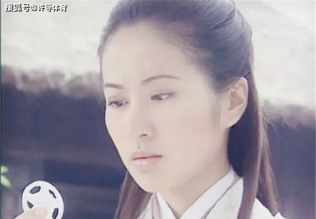  以假乱真|影视剧中那些“以假乱真”反串，叶璇美丽动人，许仙是永恒的经典