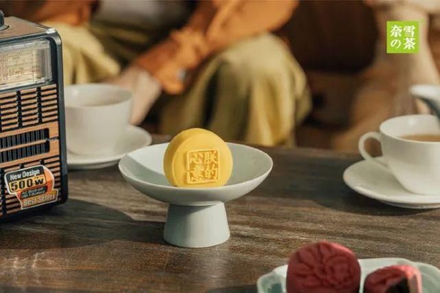  疯狂|燃到不敢认！国货品牌月饼太美了，连老外都要疯狂搞代购