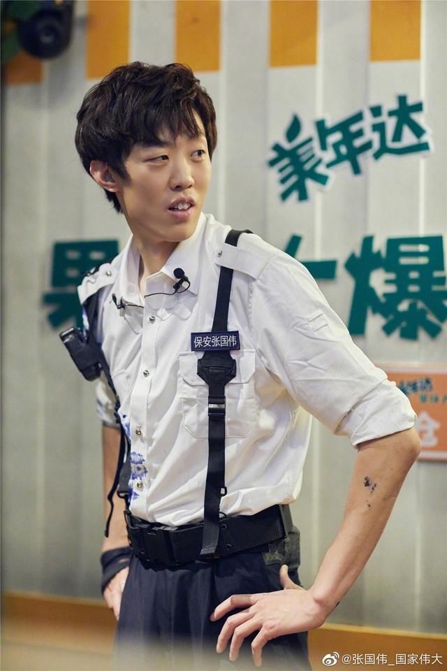  邓伦杨|男友力爆棚！邓伦杨幂都享受到了张国伟的“公主抱”