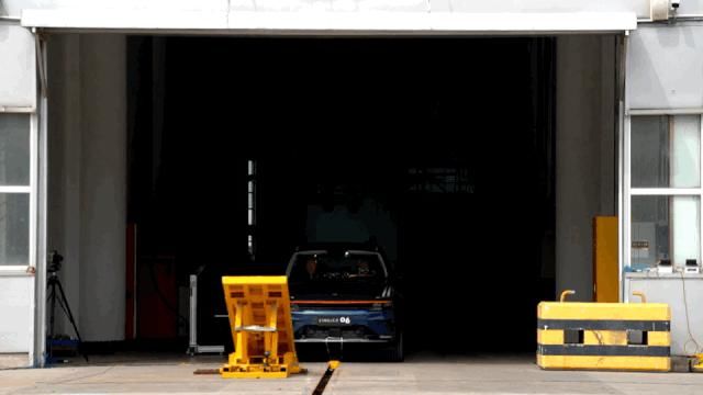  翻滚保护系统|领克06“翻车”不尴尬