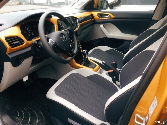  铠的|不论前路，勇于前行，途铠的用车体验及外观内饰细节分享！