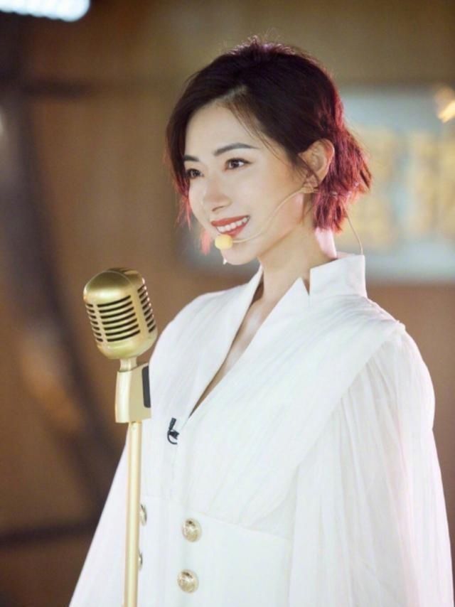  暂夺|《浪姐》成团个人榜：孟佳逆袭暂夺C位，阿朵凭一己之力扭转大局