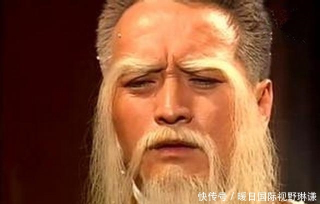  武功|裘千仞武功极高, 为什么洪七公还对他很不屑?