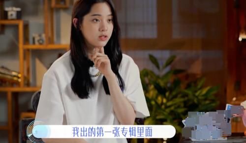  关系|陈立农深夜给欧阳娜娜打电话，引发热议，得知两人关系才知误会了