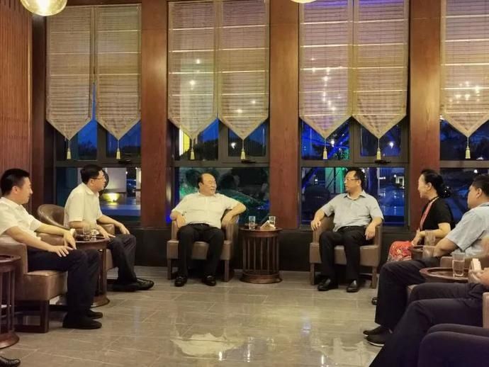 中关村高新|凌海市举办北京企业家锦州座谈会