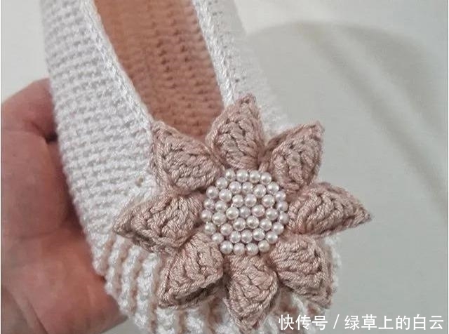  万能|拆下旧鞋子的鞋底，钩织几双万能平底鞋，天天都有新鞋穿，附教程