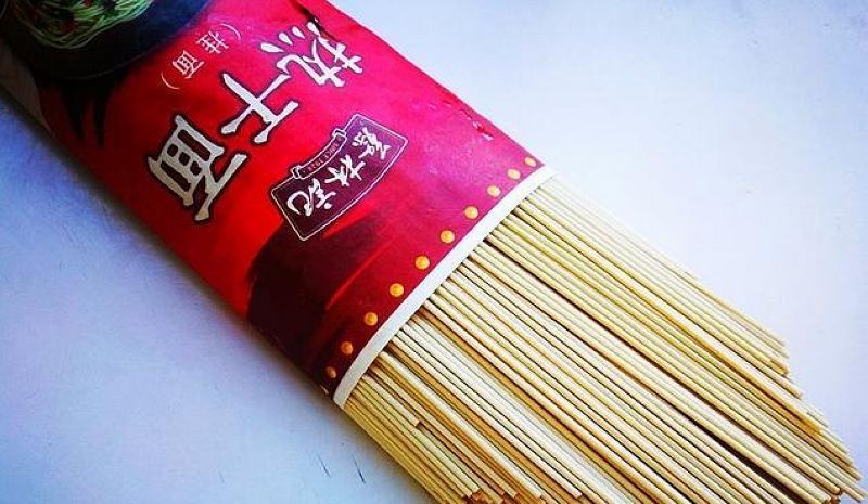 干面条|面条是湿的好吃还是干的好吃?选对面条很重要