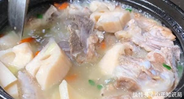秋天要多喝这五种汤(“秋天多喝汤，越喝越健康”4款养生汤，女人喝了美，男人喝了壮)