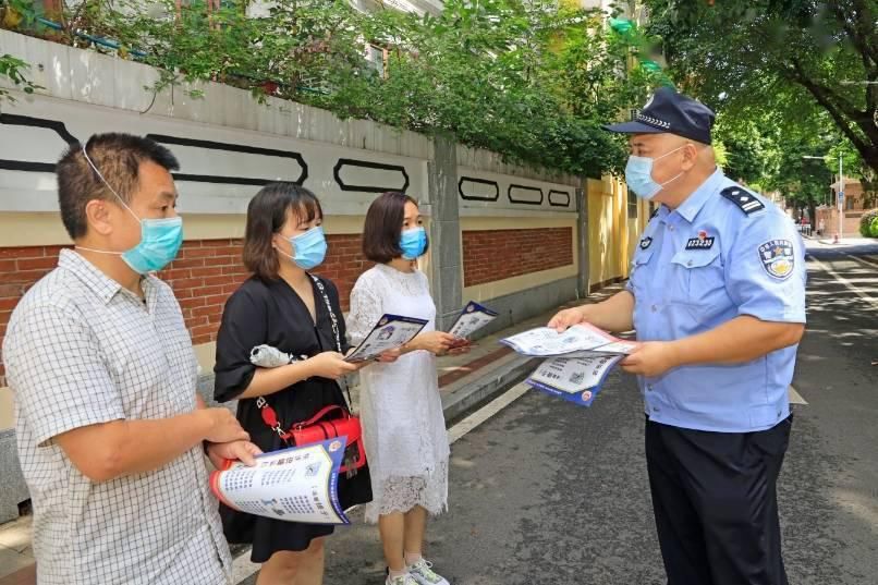  诈骗顺口溜|反诈“斗士”和他的反诈“顺口溜”