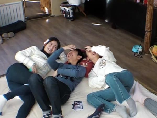  反驳|向往的生活：赵丽颖属兔不能吃兔肉，何炅一句话反驳，尽显高情商