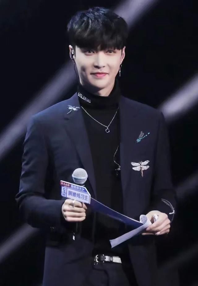  或许|做了三年PD的张艺兴，他说30岁以后或许要培养自己的练习生了