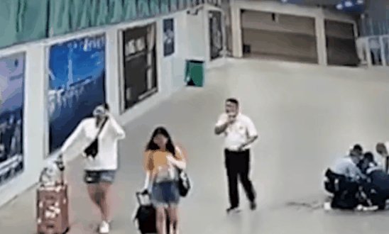 成功|男子发病两女大学生救人未成功遭网友恶评,学校:拟授校长特别奖