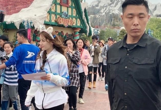 节目|热巴上节目一期1个发型,和宋雨琦一对比,网友:这也太像了吧!