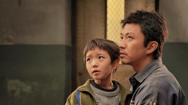  吃老本|同是《香蜜》捧出的，杨紫已成“收视保障”，邓伦却还想吃老本？