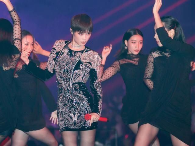 播放|播放破“10亿”的5档综艺,《密室大逃脱》仅第3,榜首太强了!