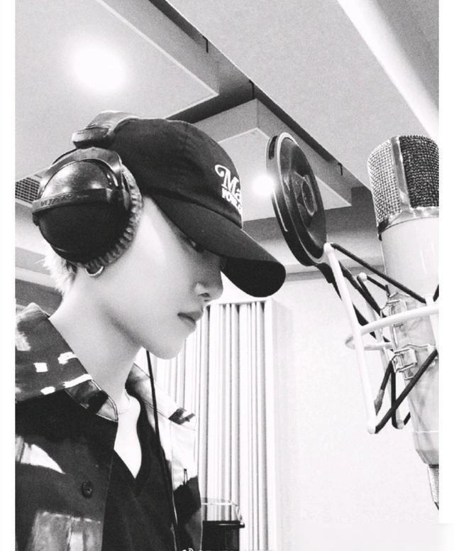 不顾|安崎胜负欲强?在极限挑战节目中不顾游戏一定要报仇,还怼导演