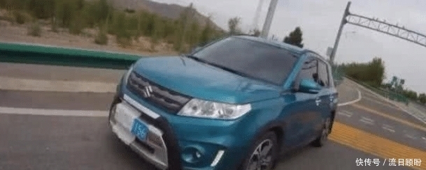  车牌|开车上高速白纸“遮挡”车牌，交警却主动认错并且放行？