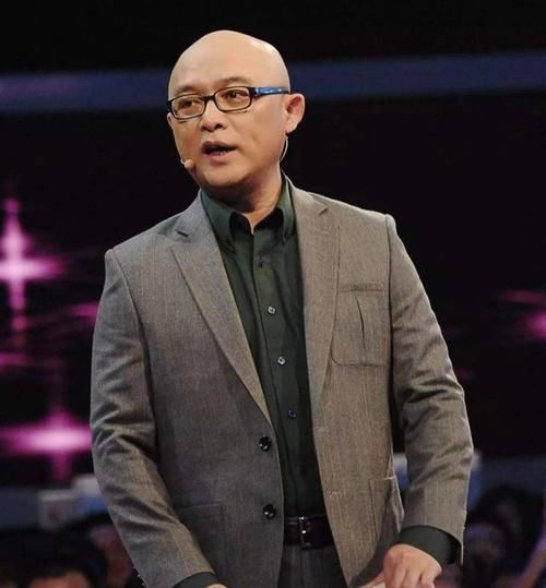 卫视|高考落榜,做过装卸工的孟非,凭什么逆袭成“江苏卫视一哥”?