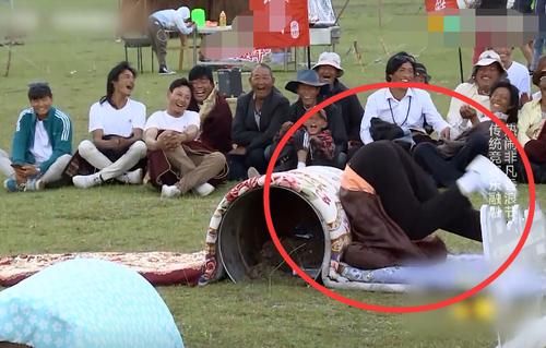  意外|虞书欣翻不过去跟斗引发吐槽，却意外承包了所有笑点