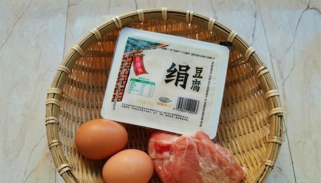 简单|豆腐和鸡蛋一起搭配做，营养又美味，做法简单容易学