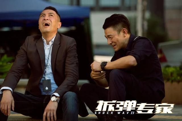 复工|复工后率先宣布进军贺岁档！《拆弹专家2》凭什么？