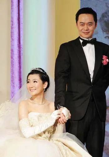 误会|任家萱想为受伤十年办流水席，被误会“坚强”太久，其实早已看淡