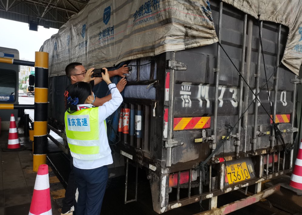 闪光|长假中,这些闪光的身影