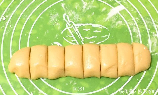 盖上保鲜膜|芝麻香糕点的配方很详细,香口的感觉非常好