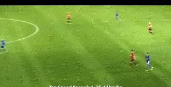  别联赛|战术板｜从默默无闻到英超金靴，“励志哥”瓦尔迪如何取得成功？