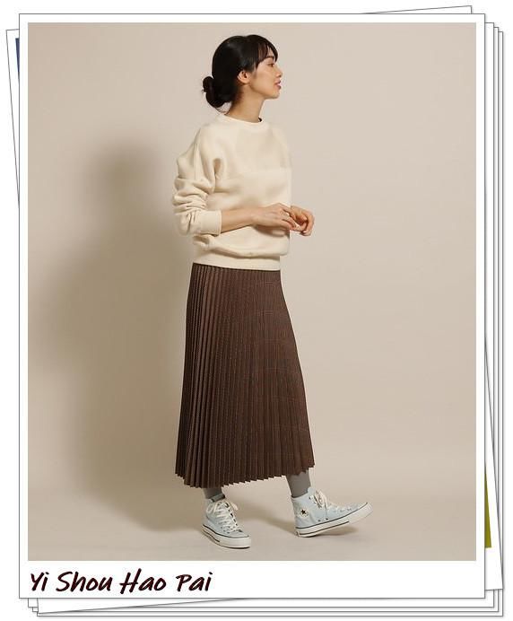 干净|白色无帽卫衣的秋季穿搭推荐！打造干净、简约的日系轻熟风造型