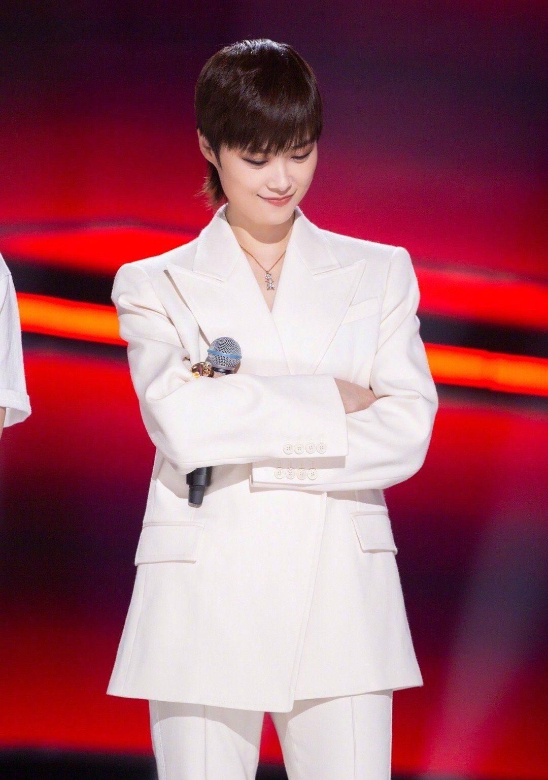  女歌手|华语女歌手影响力榜，女团成员再霸榜，浪姐成团七人仅一人进榜