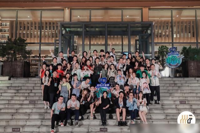  粉丝|《中餐厅4》王俊凯又洗一下午碗，粉丝怼节目组：前两季没刷够吗