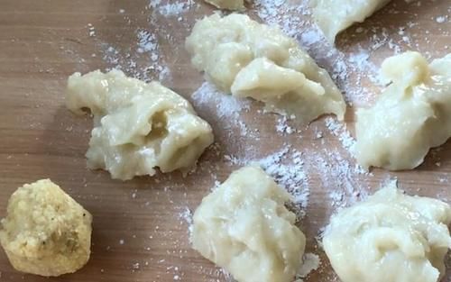  椰香|超好吃的椰蓉冰皮月饼，椰香浓郁，薄皮大馅，中秋节要做给家人吃