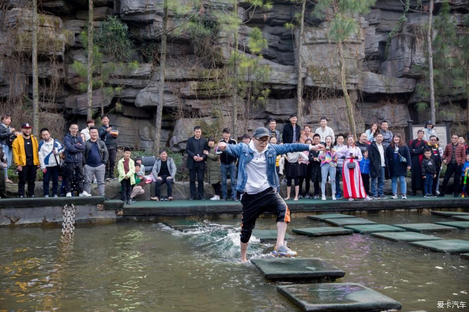 主题酒店|杭州有很多美景与动人的故事,宋城千古情的表演也非常震撼