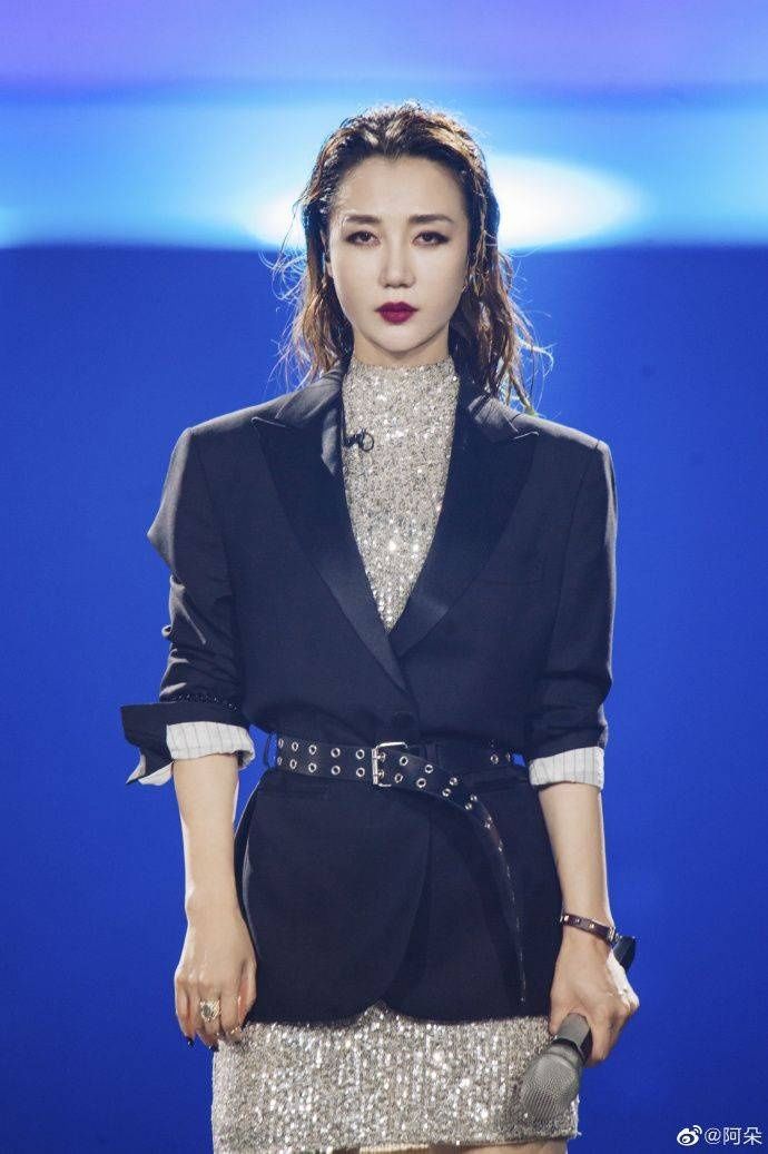  倒数|阿朵组排名倒数第二被淘汰，“浪姐”现场观众被质疑“小聋瞎”