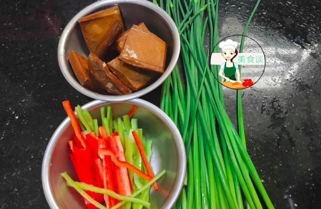  筷子|夏天，最该吃的不是韭菜，而是它，是素菜却比肉都香，停不下筷子