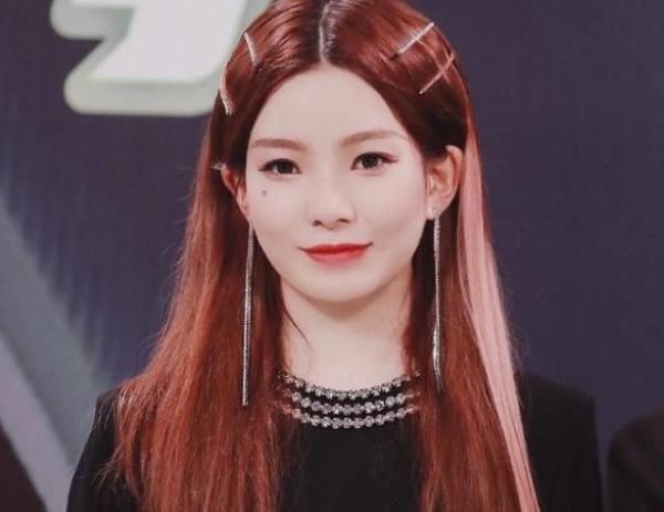  好评|陈卓璇再曝金句，点评发言引无数好评，享受孤独的人值得尊敬