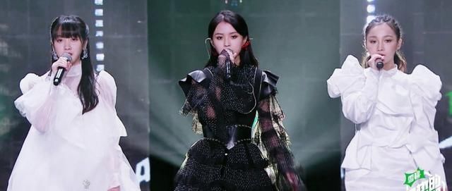  SNH48|《炙热的我们》：硬糖少女赵粤应援SNH48，SING惊艳，BA情歌