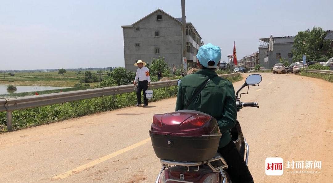  溃堤|鄱阳湖溃堤170米一家7口连夜撤离村民：打锣声响起来就知道没有“如果”了