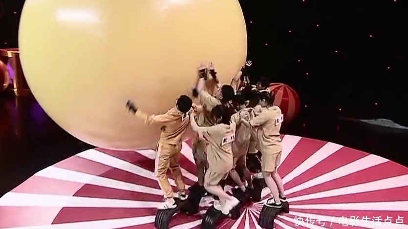 嘉宾|剪辑零碎、嘉宾“黑脸”!《奔跑吧》循环特辑被吐槽,越看越想睡