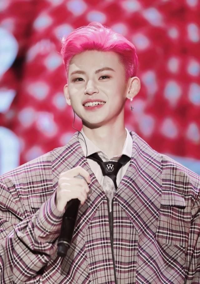  AKA|守护可可爱爱rapper，人人有责，AKA善良的坏孩子甜豆小鬼