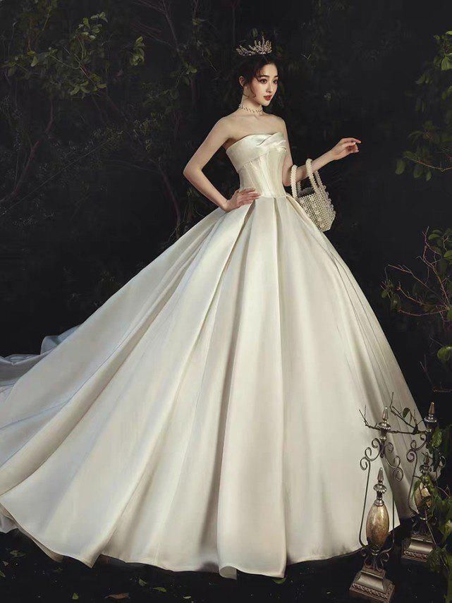 超准|心理测试：第一眼你最喜欢哪件婚纱？测谁会珍惜你爱护你，超准！