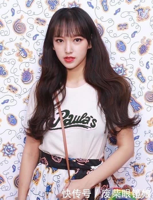 刘亦菲|难怪都说程潇是家里最丑的,看完妹妹的照片,才明白啥叫芭比脸