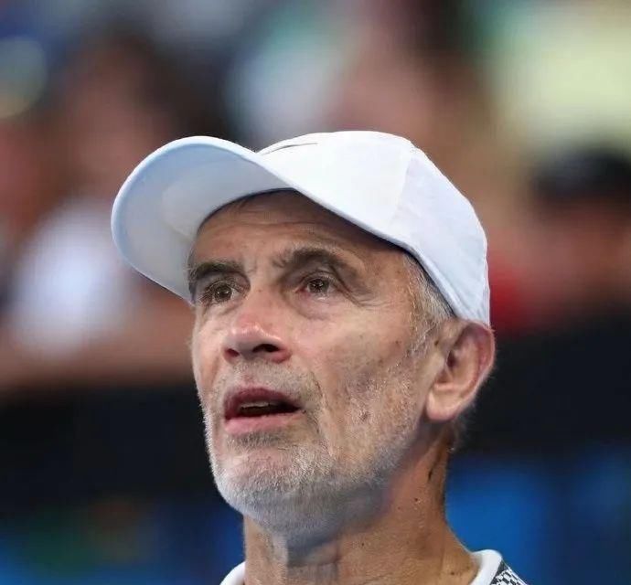  八年|打了八年网球后，我终于彻底断了改动作的念想