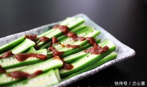 秋葵|秋葵蘸酱,养胃护肤数它强